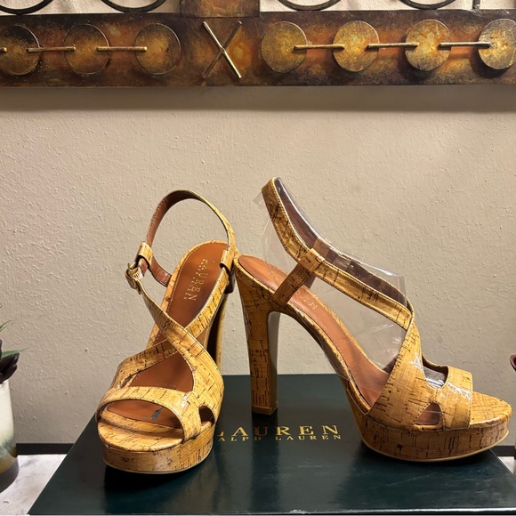 Ralph Lauren tan cork coated platform sandals; very nice and easy to walk in - Picture 2 of 10